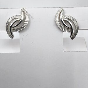MCM Silver Tone Textured Swirl Clip-On Earrings - Vintage Jewelry